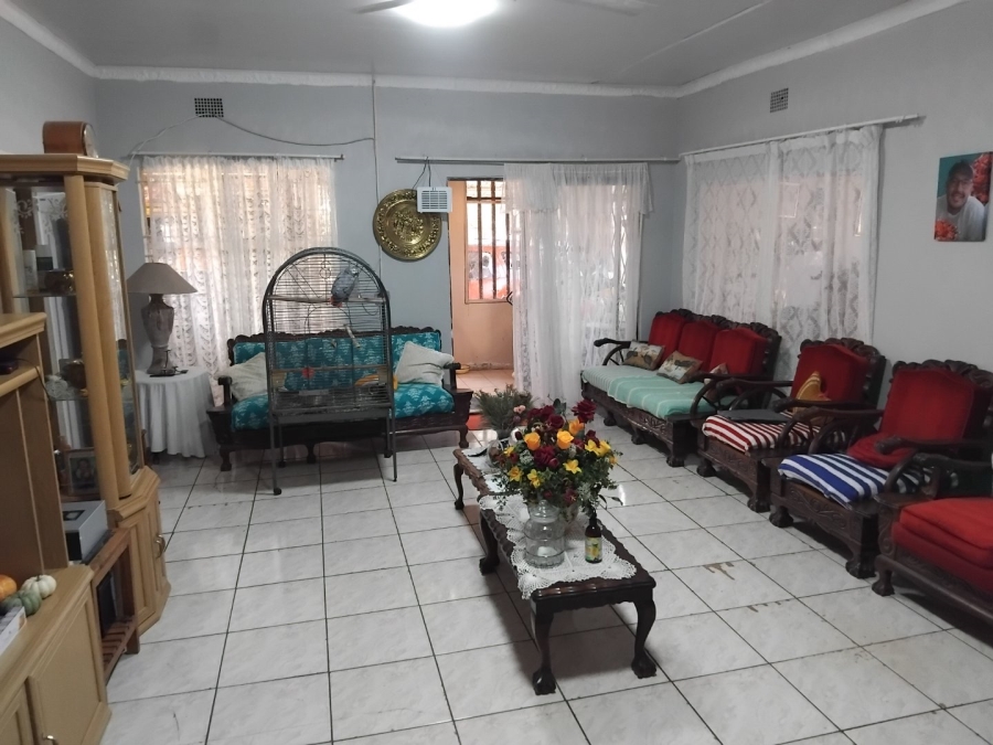 4 Bedroom Property for Sale in Leeudoringstad North West